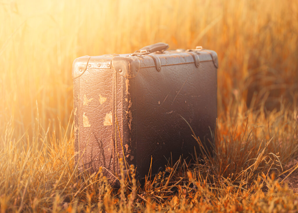 Moving Abroad During Ongoing Proceedings? Why You Need a Service Address in Germany